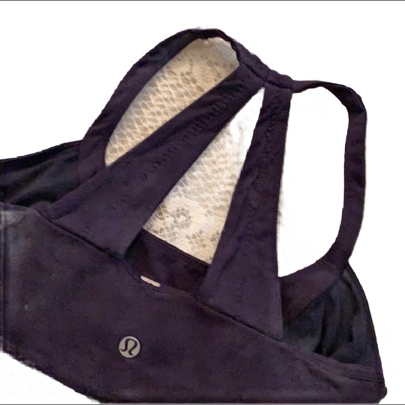 LULULEMON SZ 6, purple tank top with bra support - Picture 3 of 8
